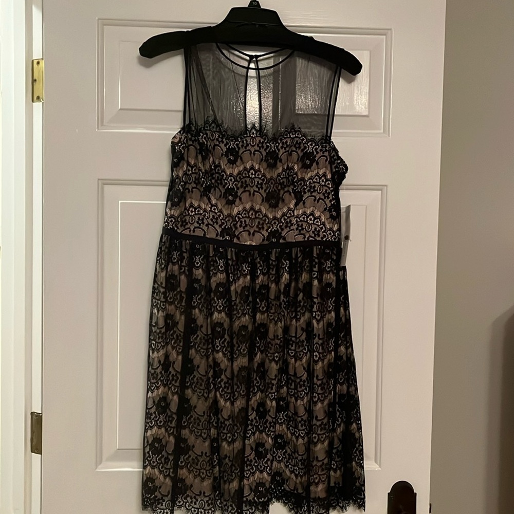 NWT Maggy London Size 10 cocktail dress